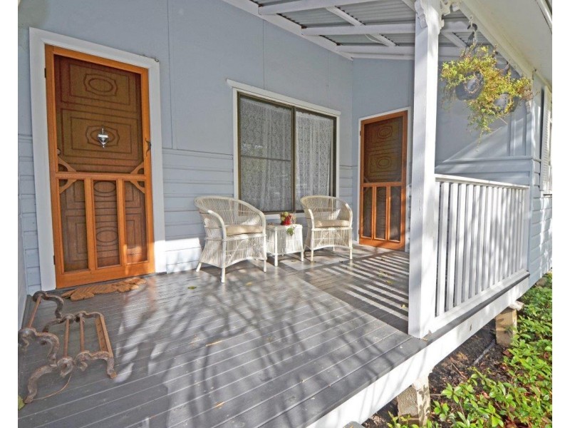 8 Station Street, Johns River NSW 2443