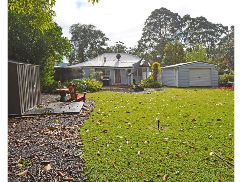 8 Station Street, Johns River NSW 2443