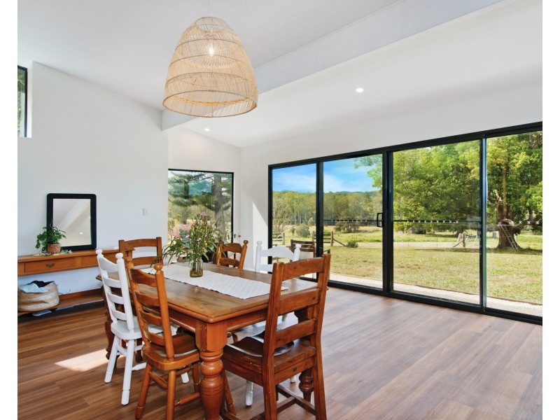 115 West Frazers Creek Road, Frazers Creek NSW 2446