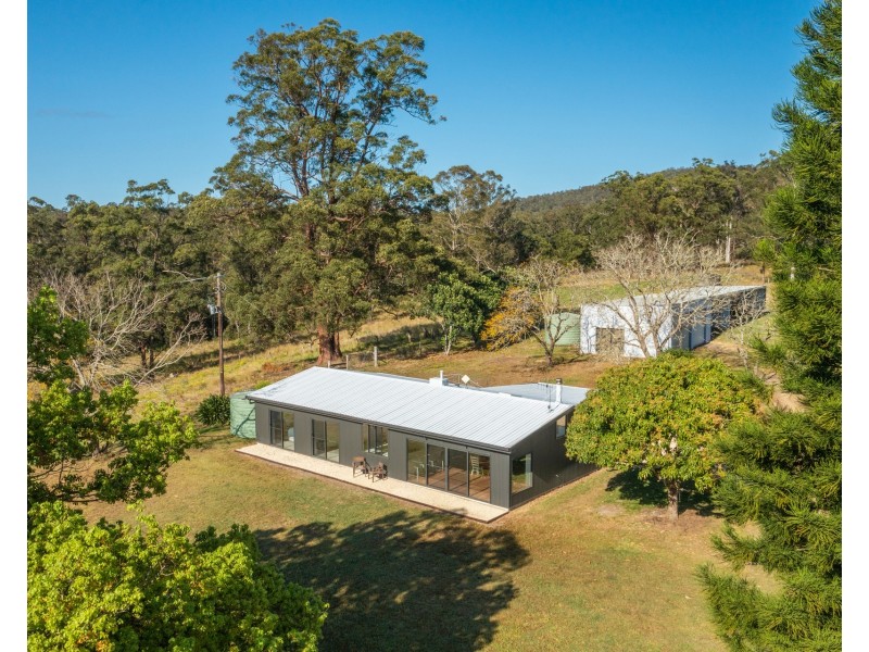 115 West Frazers Creek Road, Frazers Creek NSW 2446