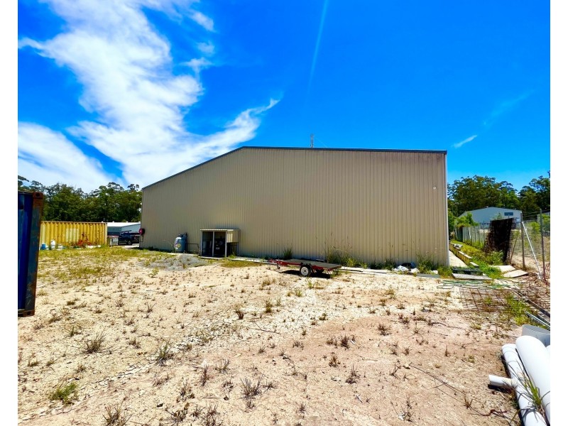 8 Trade Circuit, Wauchope NSW 2446