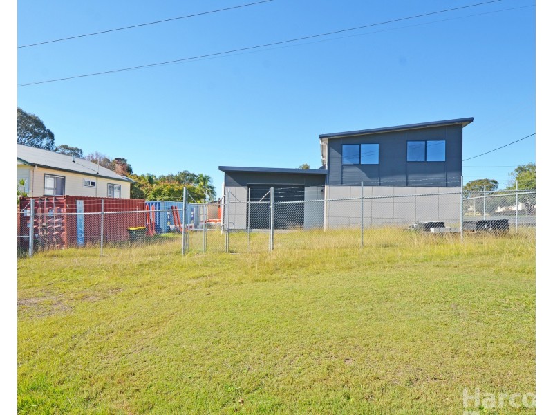 16 Nicholson Street, South Kempsey NSW 2440