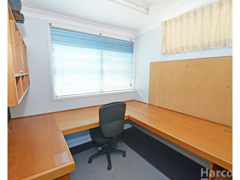 16 Nicholson Street, South Kempsey NSW 2440