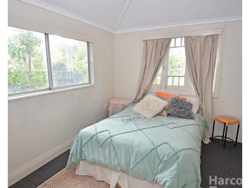 8 Station Street, Johns River NSW 2443