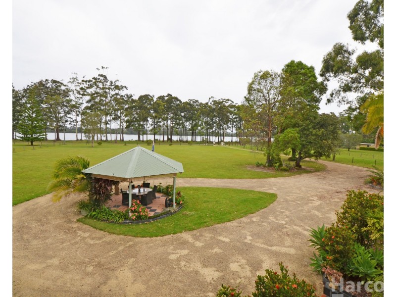 58 McMillan Drive, Blackmans Point NSW 2444