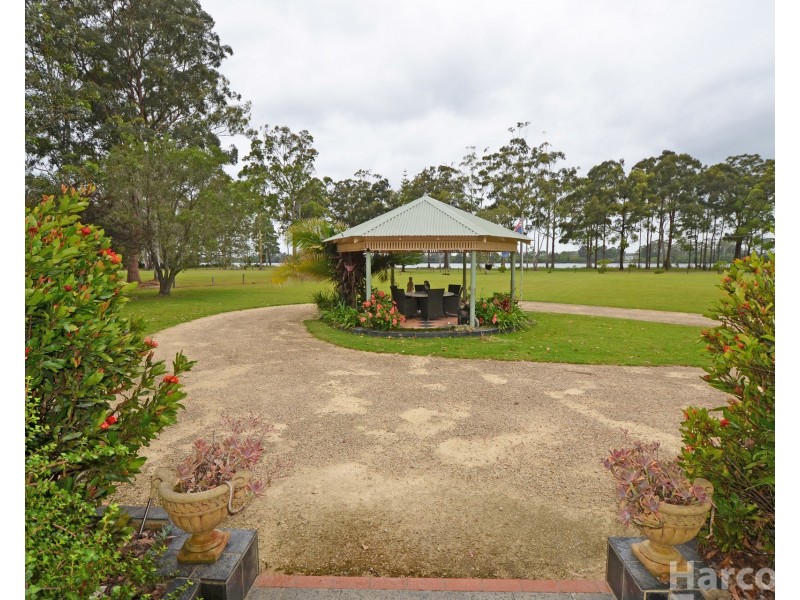 58 McMillan Drive, Blackmans Point NSW 2444