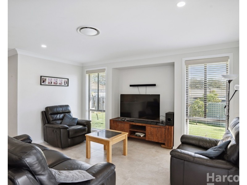 8 Leaders Way, Wauchope NSW 2446