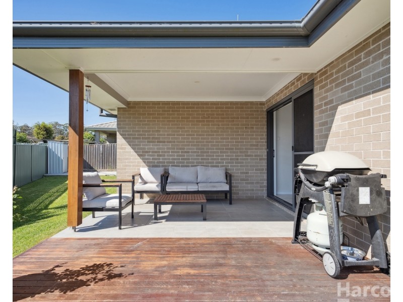 8 Leaders Way, Wauchope NSW 2446