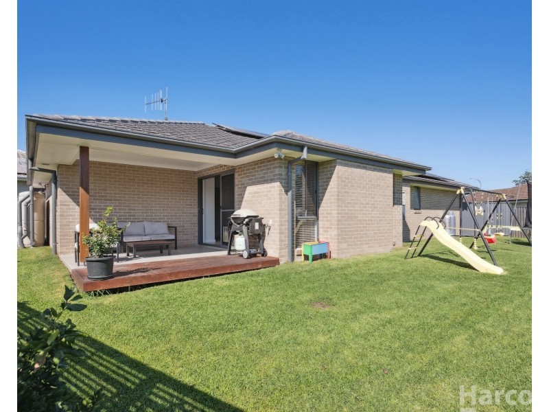 8 Leaders Way, Wauchope NSW 2446