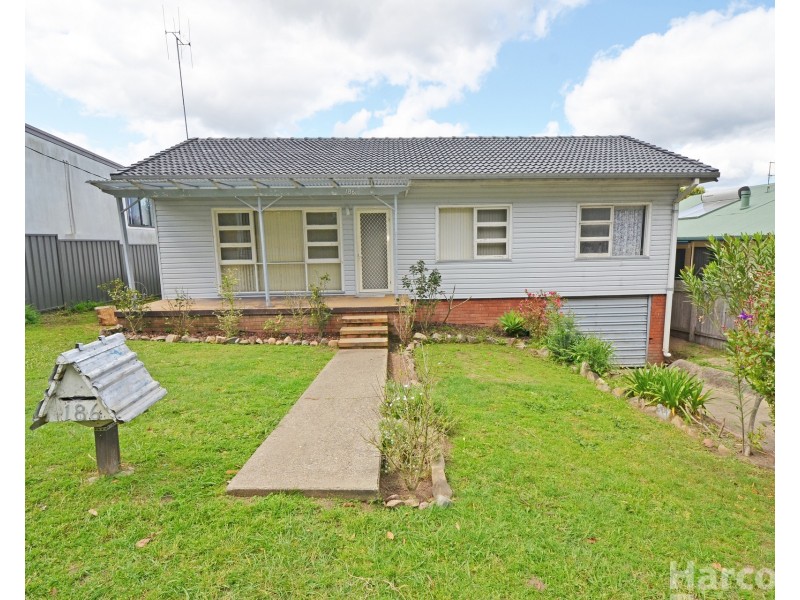 186 Cameron Street, Wauchope NSW 2446