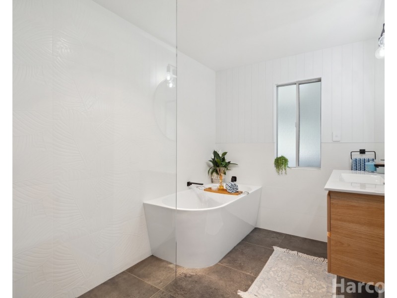 130 Rodeo Drive, Kundabung NSW 2441