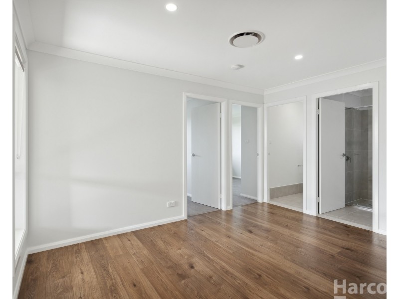 7 Marchment Street, Thrumster NSW 2444