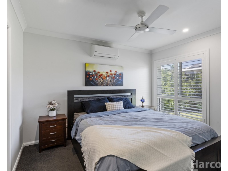 14 Meares Circuit, Thrumster NSW 2444