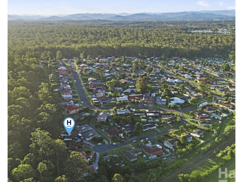 13 Yarrat Place, Wauchope NSW 2446