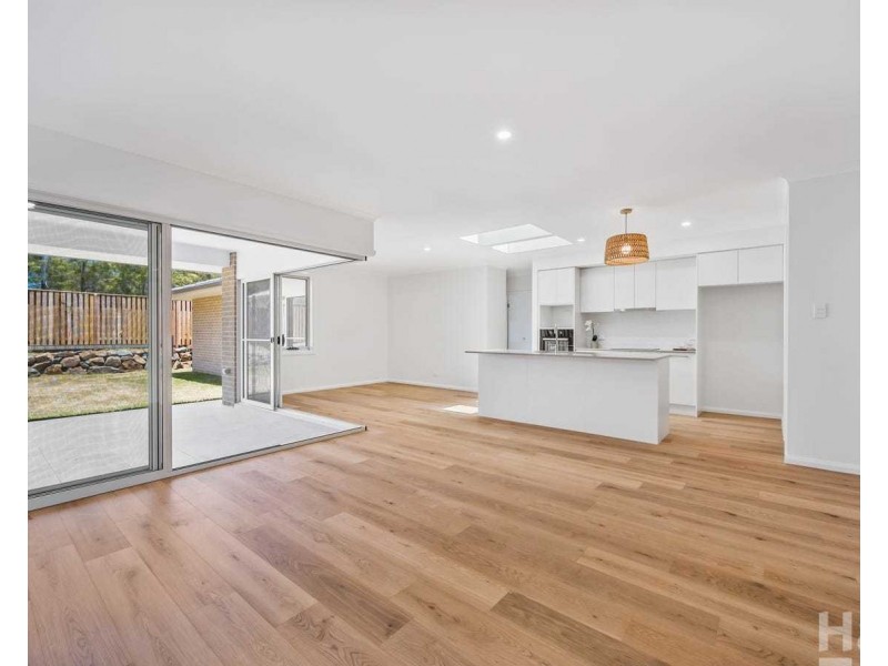 3 Strathallan Terrace, Thrumster NSW 2444