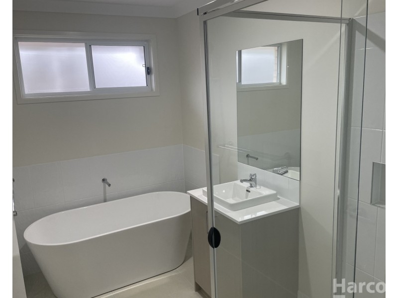 46 Strathallan Terrace, Thrumster NSW 2444