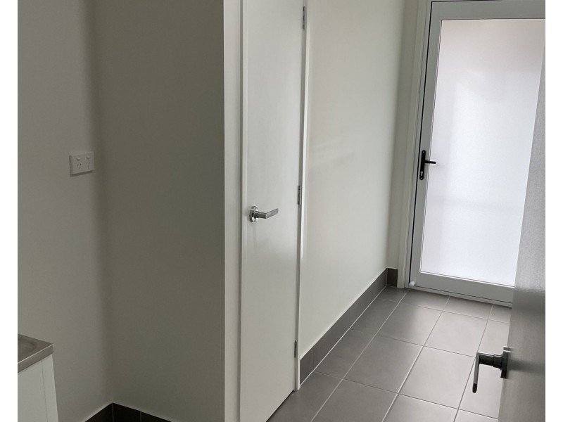 10 Strathallan Avenue, Thrumster NSW 2444