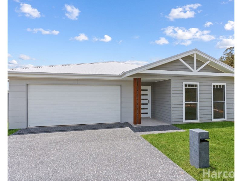 27 Strathallan Terrace, Thrumster NSW 2444