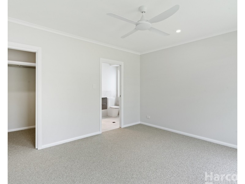 27 Strathallan Terrace, Thrumster NSW 2444