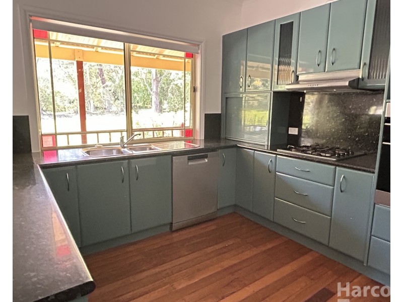 8 Kingfisher Road, Port Macquarie NSW 2444