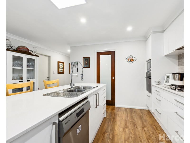 32 Glenview Drive, Wauchope NSW 2446