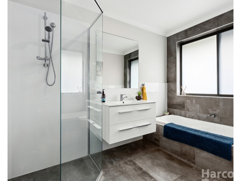 32 Glenview Drive, Wauchope NSW 2446