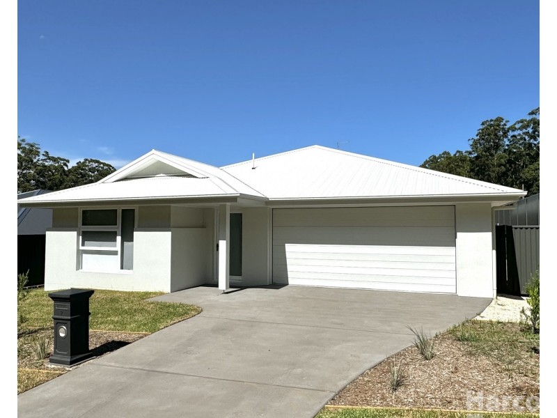 7 Philip Charley Drive, Port Macquarie NSW 2444