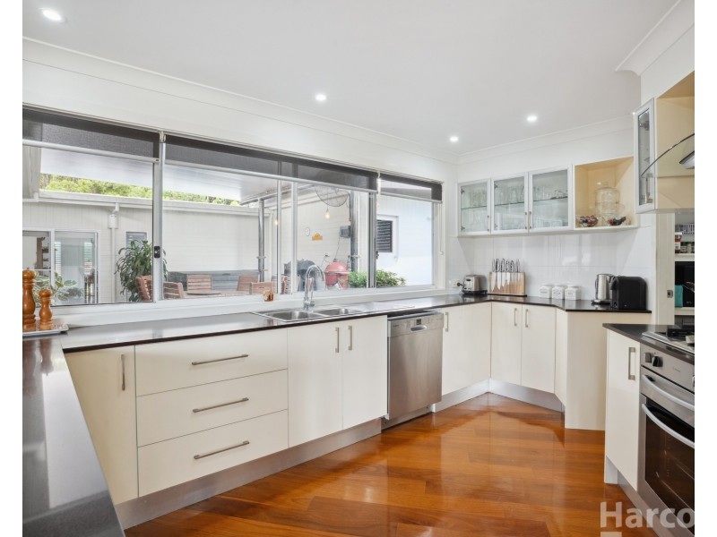 38 Erin Drive, King Creek NSW 2446