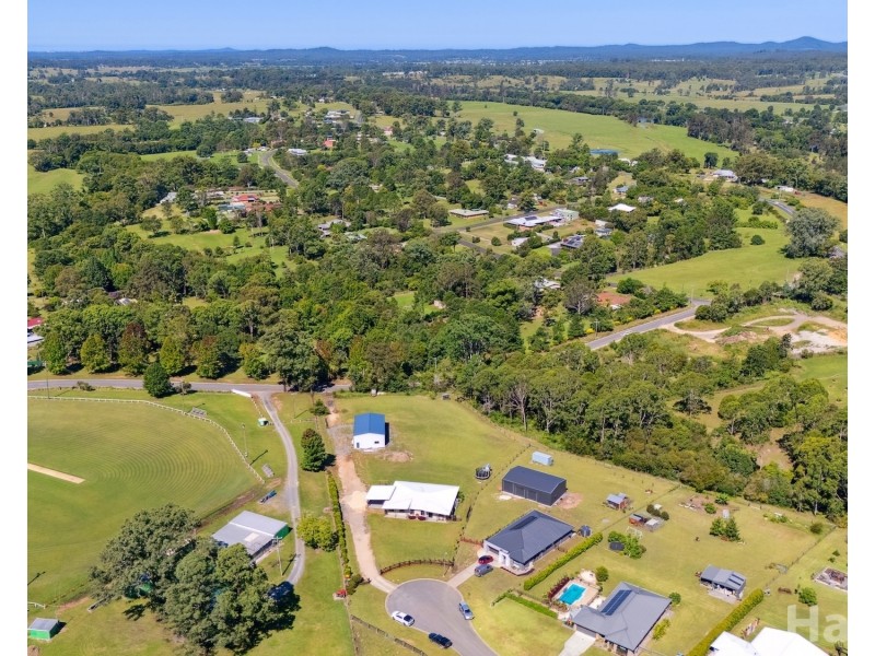 40 Kittyhawk Place, Beechwood NSW 2446