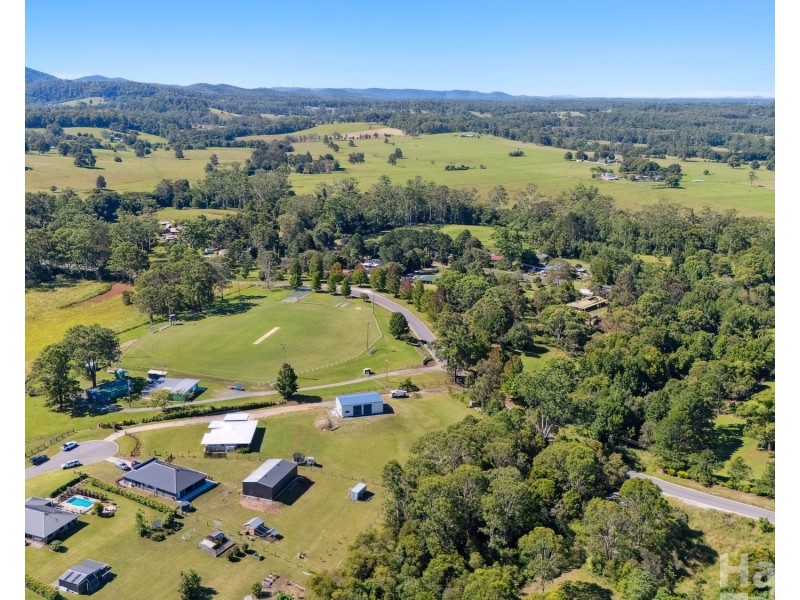 40 Kittyhawk Place, Beechwood NSW 2446