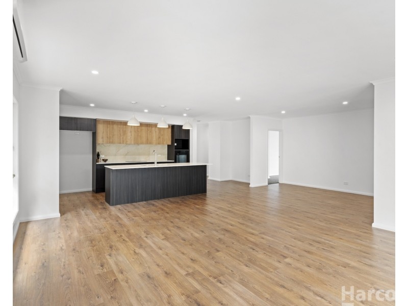 9 Eskdale Grove, Thrumster NSW 2444