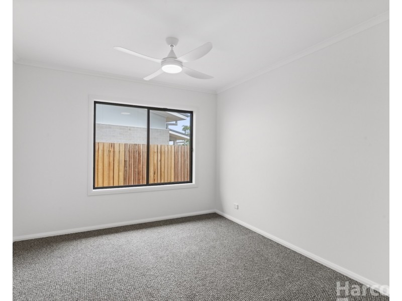 9 Eskdale Grove, Thrumster NSW 2444