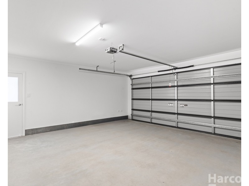 9 Eskdale Grove, Thrumster NSW 2444