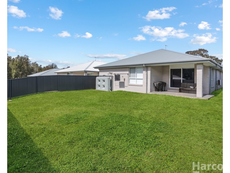 25 Tiger Quoll Drive, Lake Cathie NSW 2445