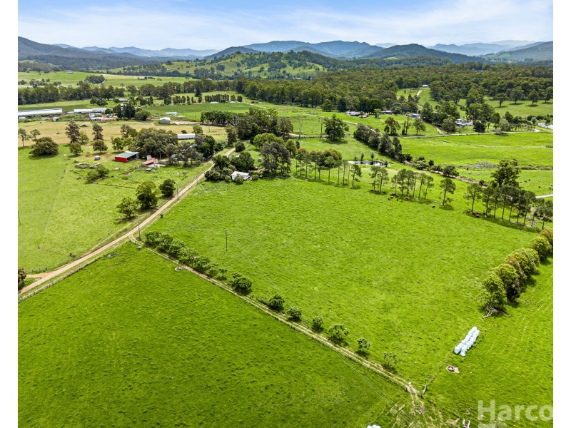 212 Hewens Road, Brombin NSW 2446