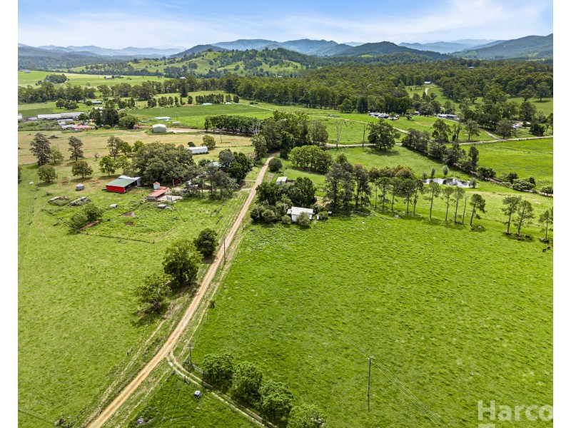 212 Hewens Road, Brombin NSW 2446