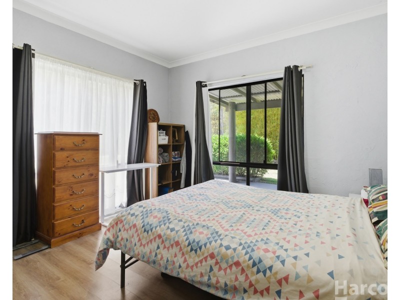 120 McMillan Drive, Blackmans Point NSW 2444