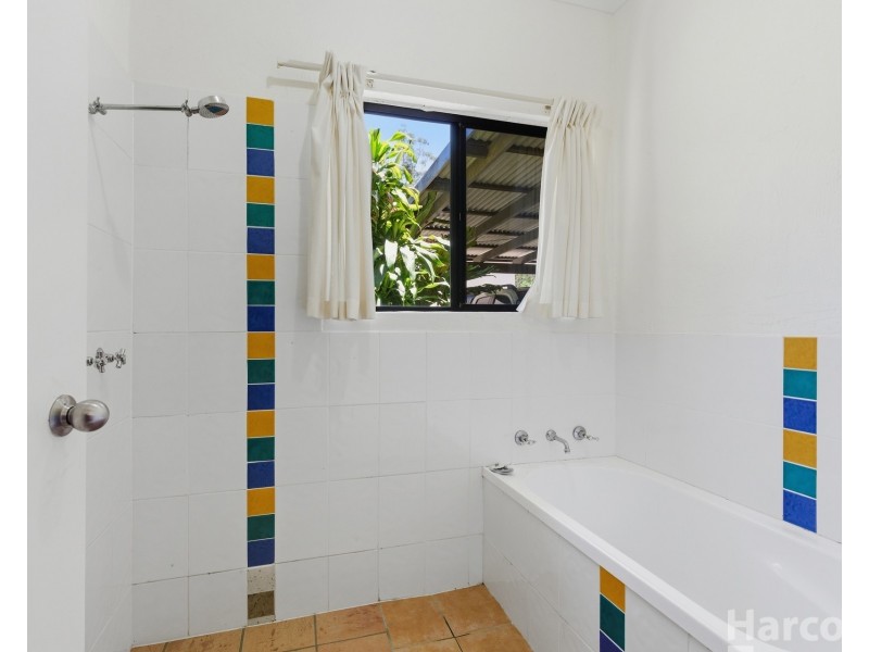 120 McMillan Drive, Blackmans Point NSW 2444