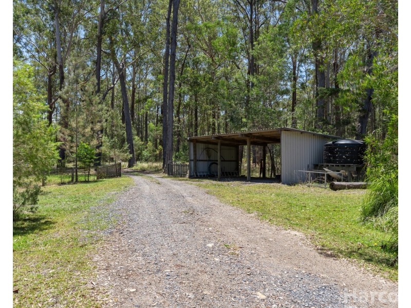 120 McMillan Drive, Blackmans Point NSW 2444