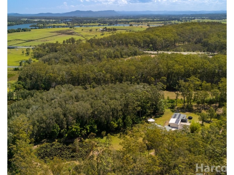 120 McMillan Drive, Blackmans Point NSW 2444
