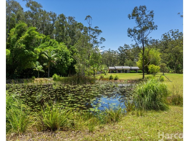 120 McMillan Drive, Blackmans Point NSW 2444