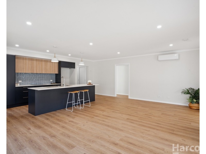 31 Strathallan Terrace, Thrumster NSW 2444