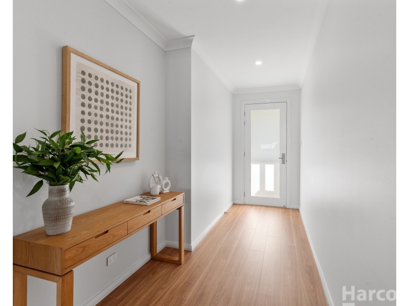 21 Farmstead Avenue, Thrumster NSW 2444