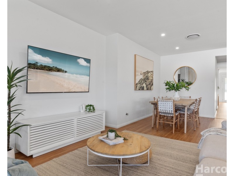 21 Farmstead Avenue, Thrumster NSW 2444