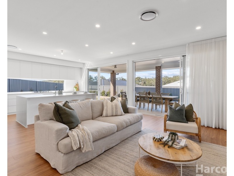 21 Farmstead Avenue, Thrumster NSW 2444