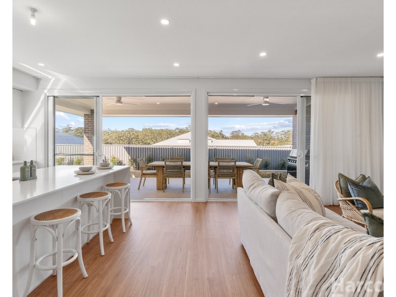 21 Farmstead Avenue, Thrumster NSW 2444