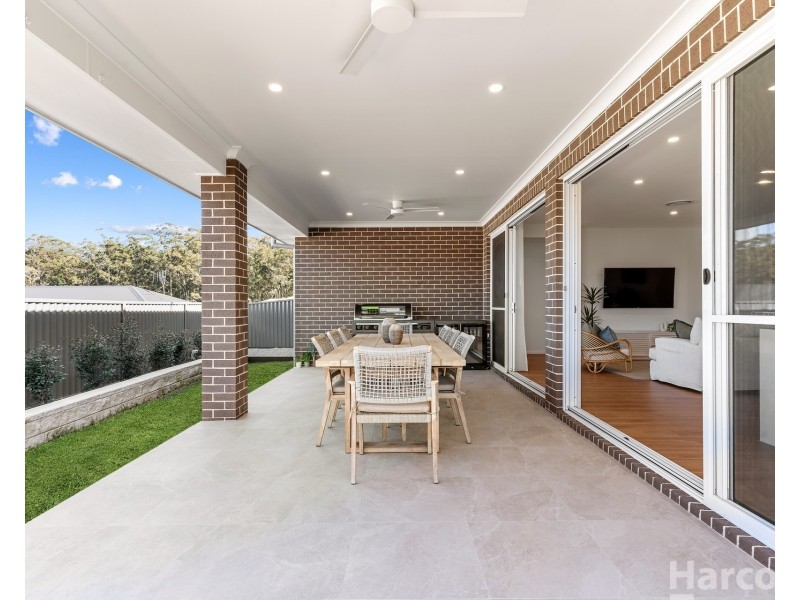 21 Farmstead Avenue, Thrumster NSW 2444