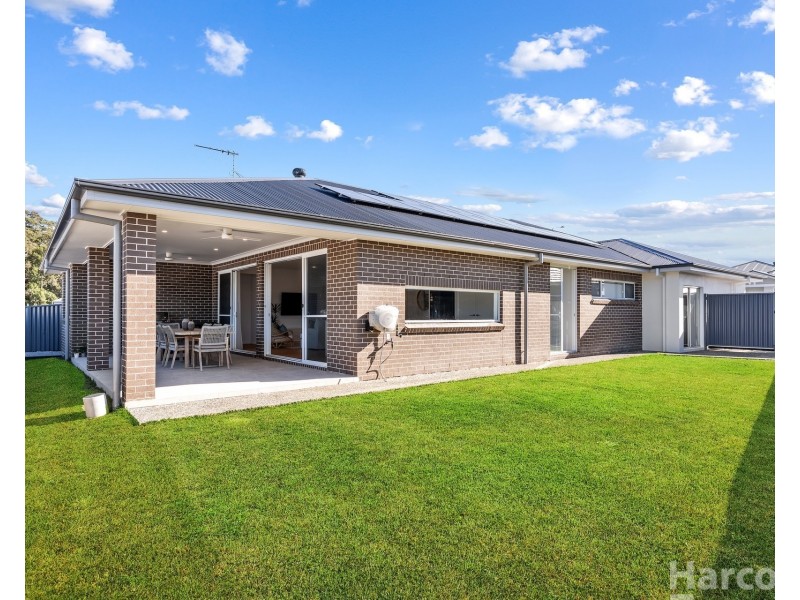 21 Farmstead Avenue, Thrumster NSW 2444