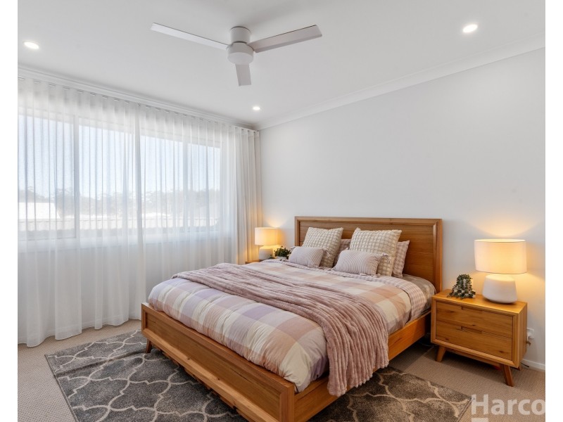 21 Farmstead Avenue, Thrumster NSW 2444