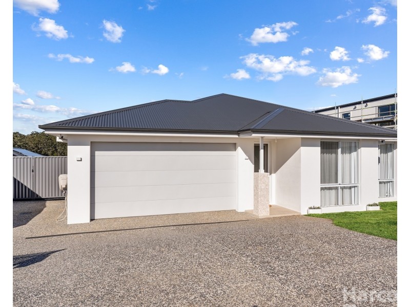 21 Farmstead Avenue, Thrumster NSW 2444